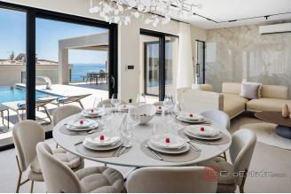 020 2022 440 Split area Newly built villa with a sea view for sale