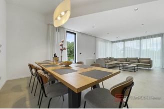 010 1014 31 Porec Luxury villa in a quiet location for sale