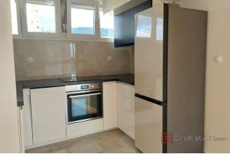 009 2051 01 sibenik apartment with a sea view for sale