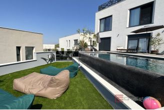020 2045 69 Split Area Villa with seven apartments for sale