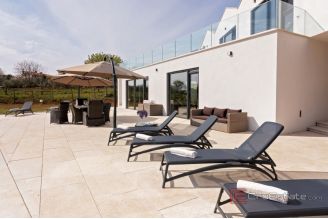 014 1014 34 Porec Modern villa with pool for sale