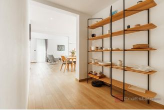 020 2035 210 Split Spinut Luxury two bedroom apartment with an open sea view sale