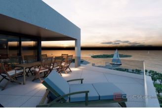 016 2051 03 Vodice Exclusive villa with swimming pool for sale