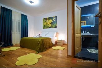 020 5342 30 Split Area Villa with panoramic sea view for sale