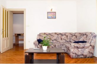 016 2045 73 Split Manus Comfortable two bedroom apartment for sale