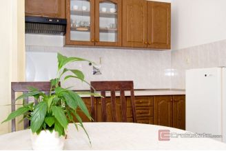 016 2045 73 Split Manus Comfortable two bedroom apartment for sale