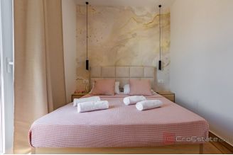 020 2046 64 Zadar Modern villa near the sea for rent