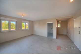 020 2030 87 Sibenik Modern apartments in a new building for sale