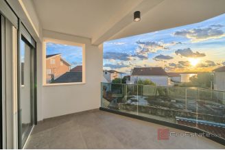 020 2030 87 Sibenik Modern apartments in a new building for sale