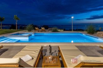 008 2022 438 Split Area Modern villa with panoramic sea view for sale