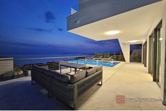 020 2022 442 Split area New villa with panoramic sea view sale