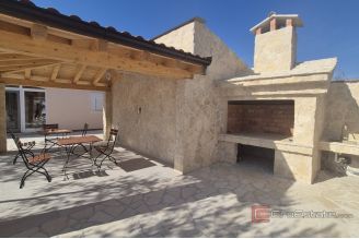 019 2047 57 Vodice House with pool for sale