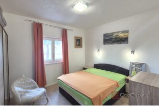 019 2047 57 Vodice House with pool for sale