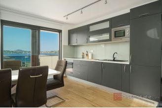 017 2047 58 Vodice Penthouse with a sea view for sale