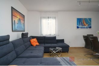 017 2047 58 Vodice Penthouse with a sea view for sale