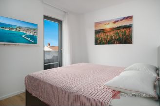017 2047 58 Vodice Penthouse with a sea view for sale