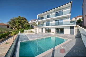 020 2030 89 rogoznica modern villa with pool for sale