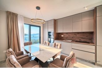 020 2030 89 rogoznica modern villa with pool for sale