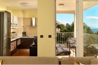 012 2036 126 Split Meje Three bedroom apartment for sale