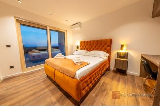 020 2036 127 split podstrana modern villa with pool for sale