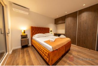 020 2036 127 split podstrana modern villa with pool for sale