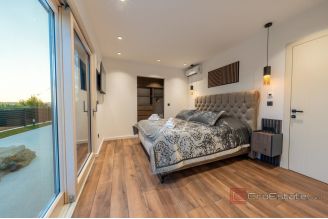 020 2036 127 split podstrana modern villa with pool for sale