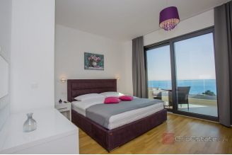 013 2048 33 Makarska Luxury villa with panoramic sea view for sale