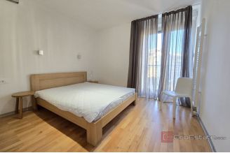 009 5345 30 Split Split 3 Luxury three bedroom apartment with a sea view for sale