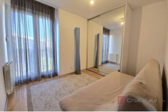 009 5345 30 Split Split 3 Luxury three bedroom apartment with a sea view for sale