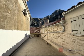 009 2041 96 Omis Apartment in a great location for sale