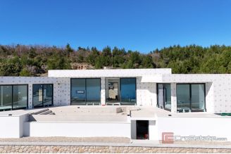 014 2043 143 Zadar Villa with panoramic sea view for sale