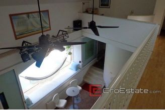 20 4146 30 Brac Villa For Sale