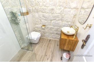 020 2035 212 Trogir Authentic stone house with modern design for sale