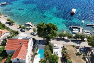 020 2052 02 Peljesac Villa with pool sea view for sale