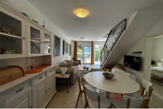 020 2052 02 Peljesac Villa with pool sea view for sale