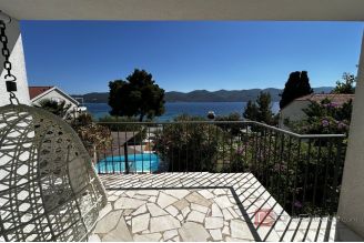 020 2052 02 Peljesac Villa with pool sea view for sale