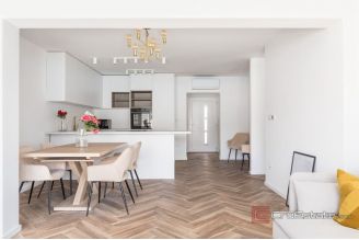 019 2022 445 trogir apartment house first row to the sea for sale