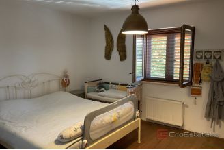 008 2052 03 Peljesac Family house with a sea view for sale