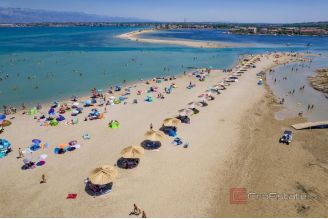 004 1026 04 Zadar Building land near the sea for sale