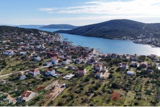 005 2035 214 Trogir Building land with a sea view for sale