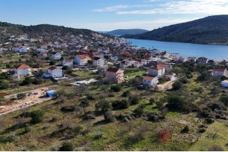 005 2035 214 Trogir Building land with a sea view for sale