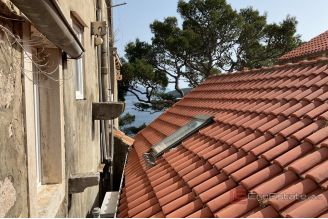 006 2052 05 Korcula Stone house in the center of the town for sale