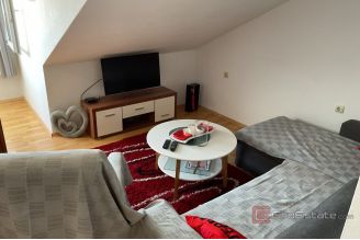 017 2052 07 Korcula Semi detached house with a sea view for sale