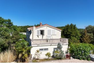 014 2052 08 peljesac stone family house with two apartments for sale