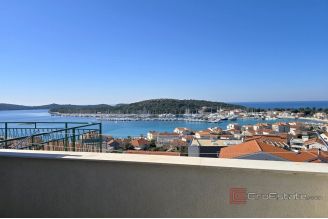 012 2029 101 rogoznica apartment house with sea view for sale
