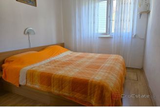 012 2029 101 rogoznica apartment house with sea view for sale