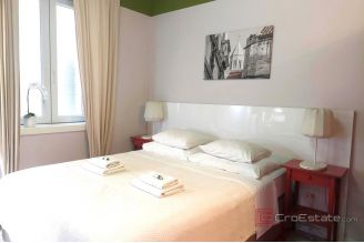 007 2051 07 split center two tourist units in the city center for sale