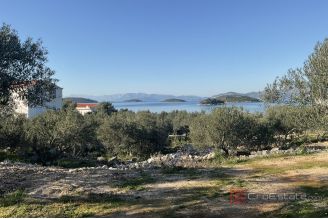 005 2052 11 Peljesac Building land with a sea view for sale