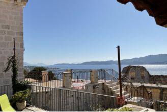 018 2052 14 Peljesac Stone house with panoramic sea view for sale