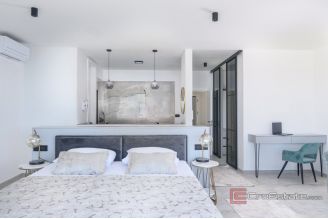 019 2035 217 Ciovo Luxury villa with panoramic sea view for sale